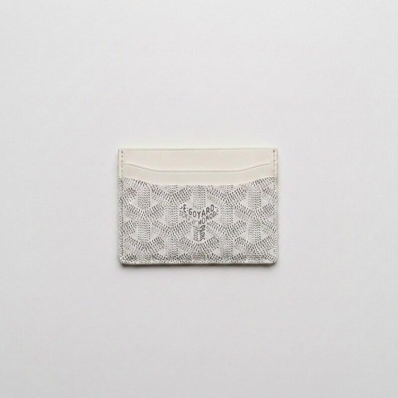 White Luxury Card Holder