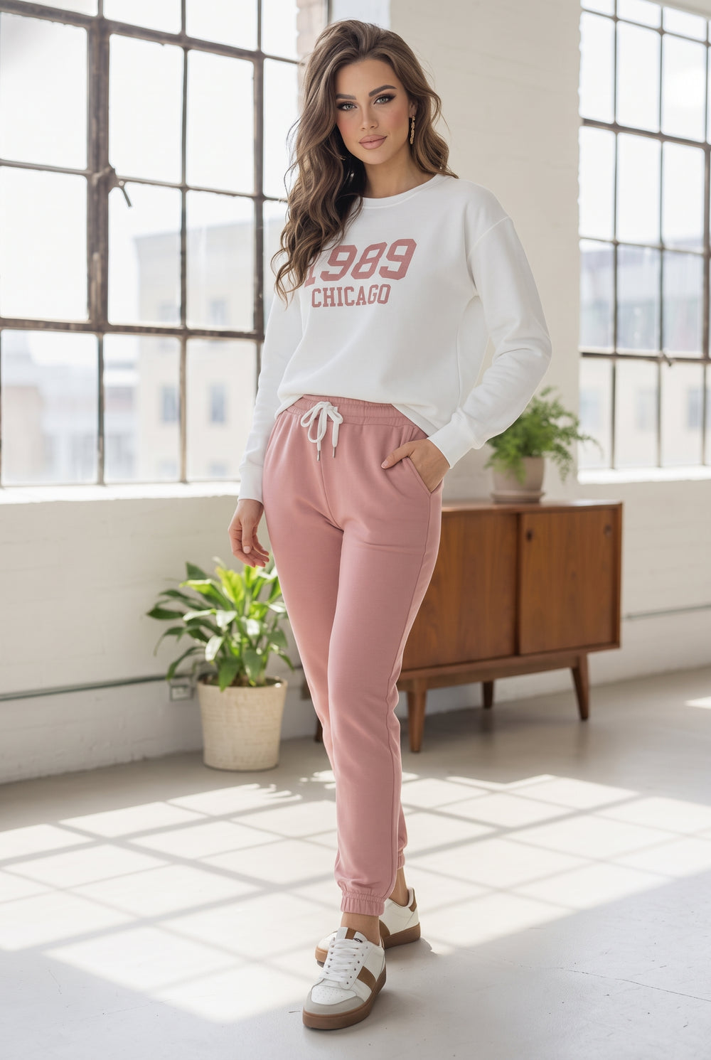 1989 Chicago sweatshirt and jogger set - Pink