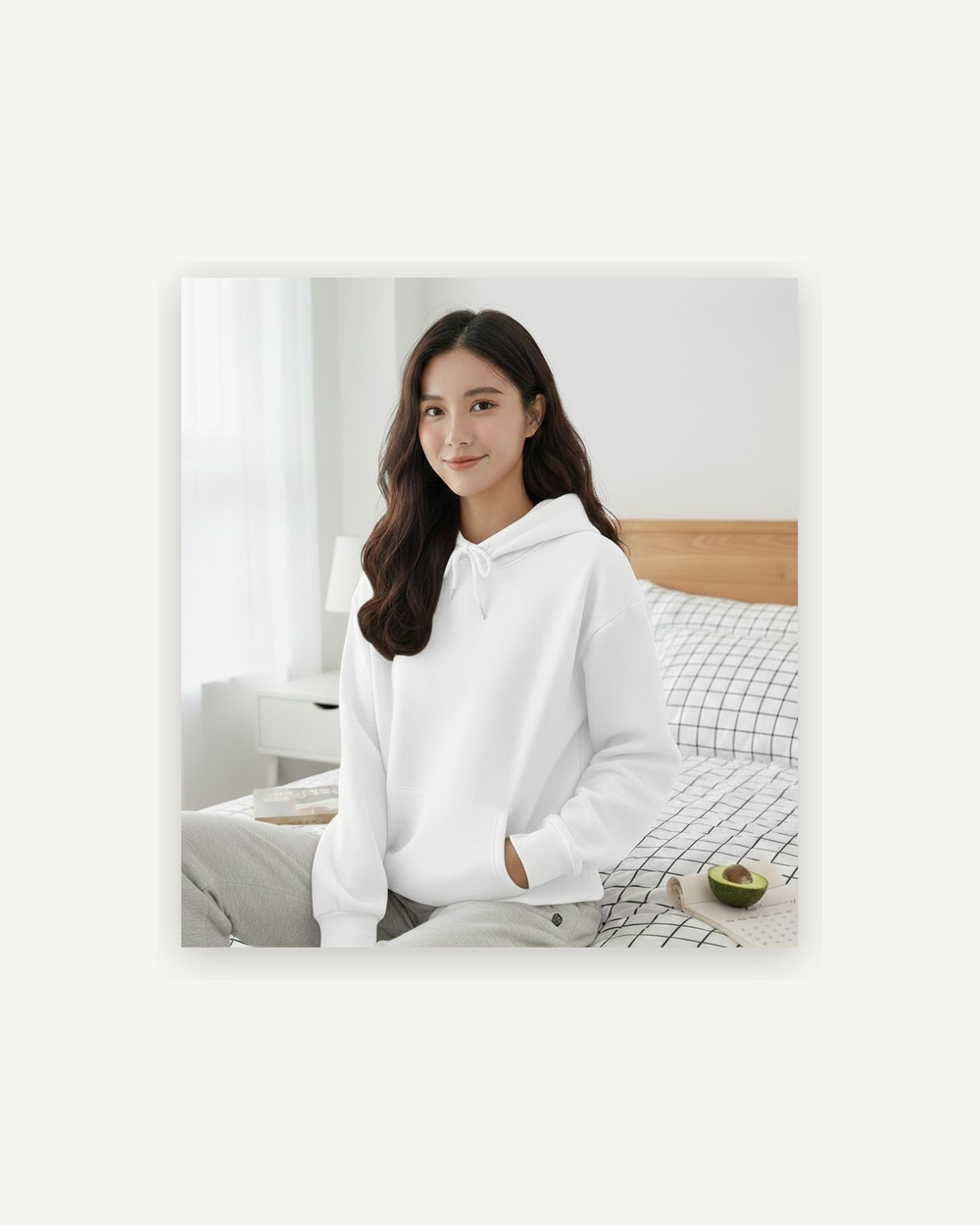 Women's cotton hoodie in white
