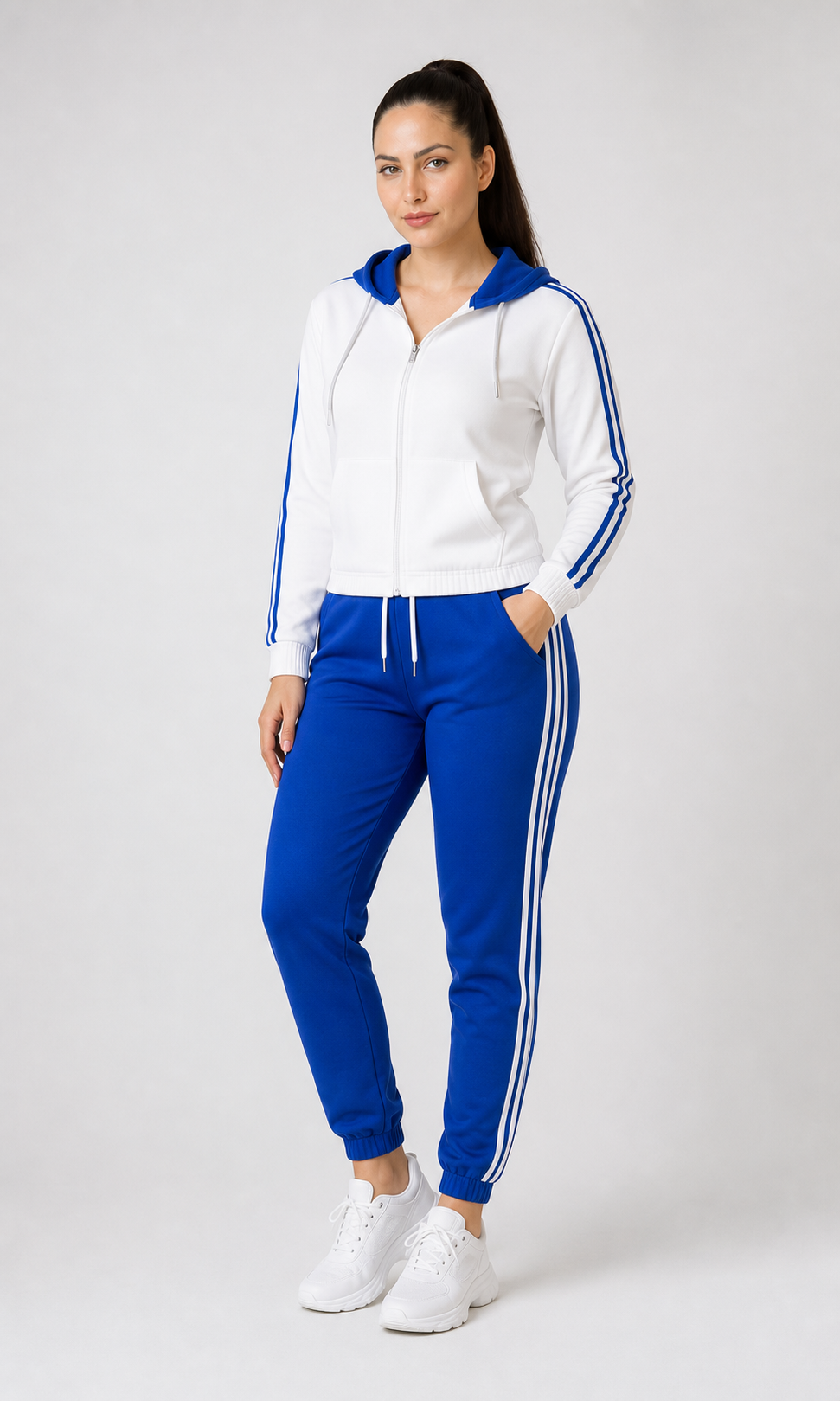 Women’s tracksuit set in royal blue